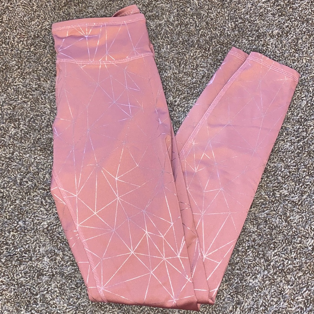 Athletic leggings